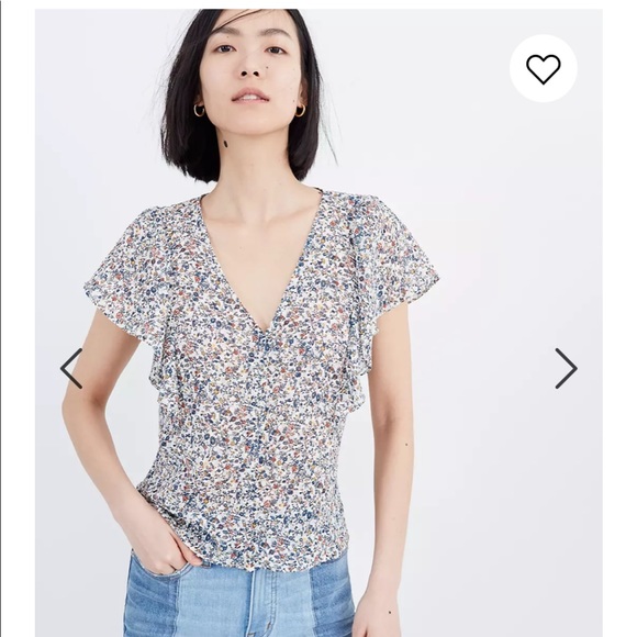 Madewell Flutter-Sleeve Top in Blossoming Vines - Picture 2 of 7
